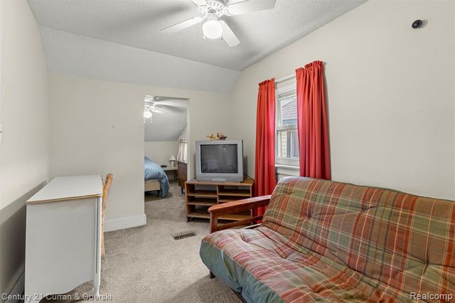 1976 Cabot Street, Detroit, MI 48209