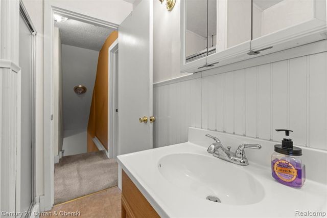 1976 Cabot Street, Detroit, MI 48209