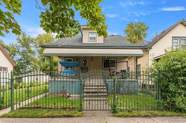 1976 Cabot Street, Detroit, MI 48209