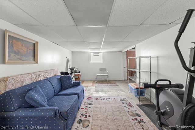 1976 Cabot Street, Detroit, MI 48209