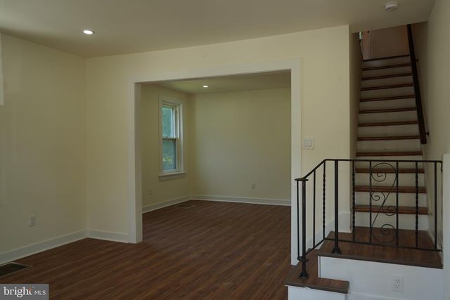 140 S KESWICK AVE, Glenside, PA 19038