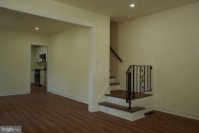 140 S KESWICK AVE, Glenside, PA 19038