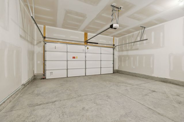 231 Limestone Way, Lebanon, TN 37087