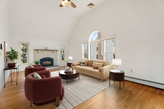 16 Merrimack River Rd, Groveland, MA 01834