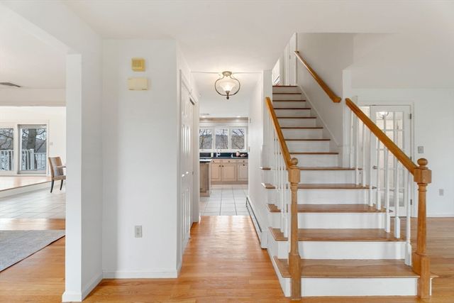 16 Merrimack River Rd, Groveland, MA 01834
