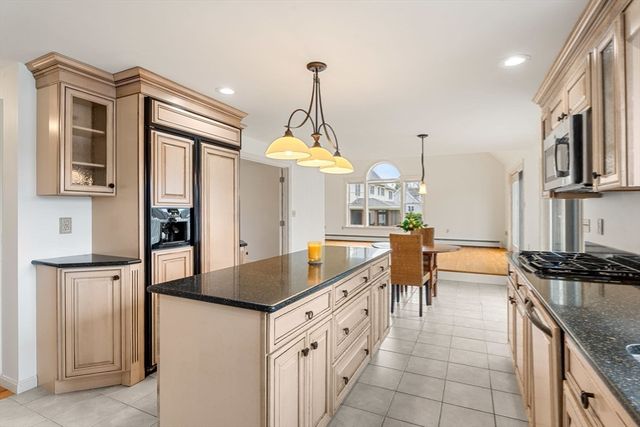 16 Merrimack River Rd, Groveland, MA 01834