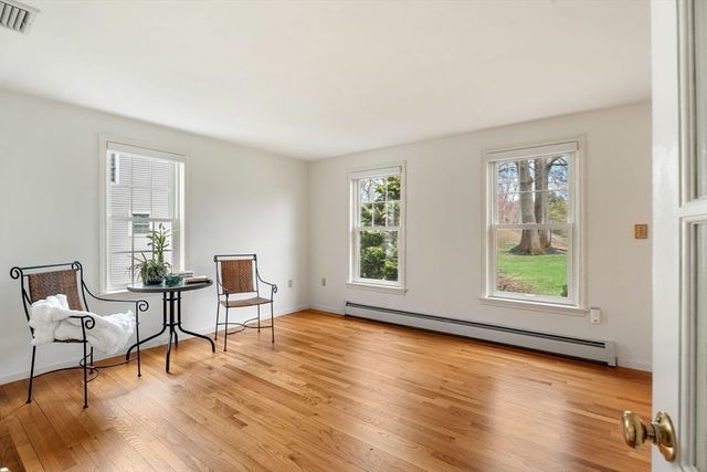 16 Merrimack River Rd, Groveland, MA 01834