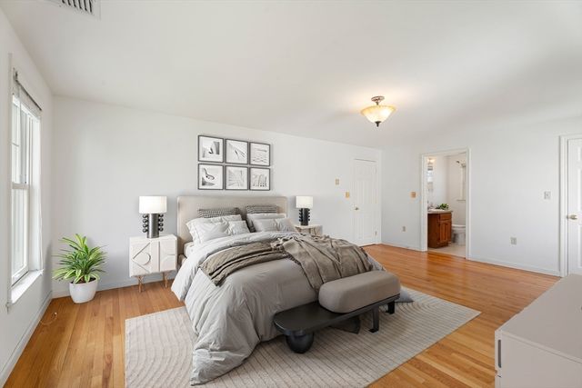 16 Merrimack River Rd, Groveland, MA 01834