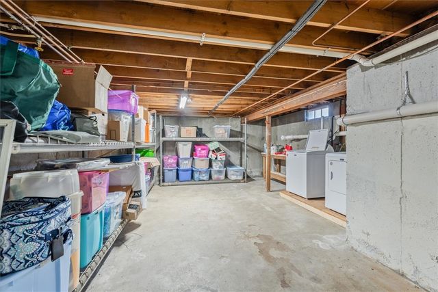 98 Hargraves Drive, Portsmouth, RI 02871