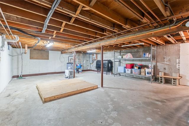 98 Hargraves Drive, Portsmouth, RI 02871