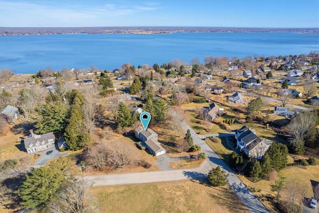 98 Hargraves Drive, Portsmouth, RI 02871