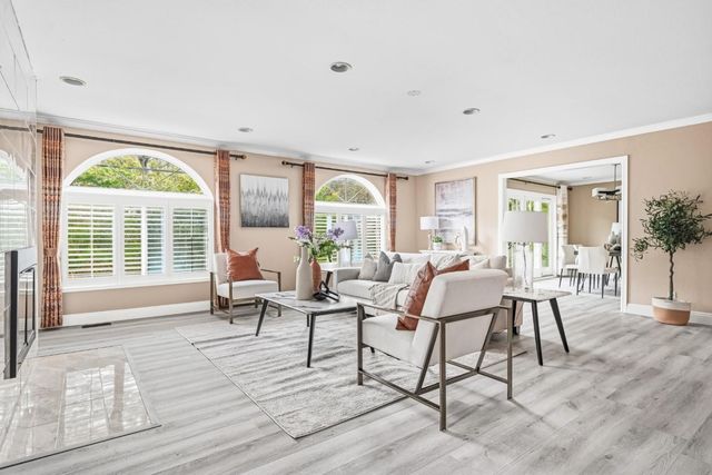 3202 E Laurel Creek Road, Belmont, CA 94002