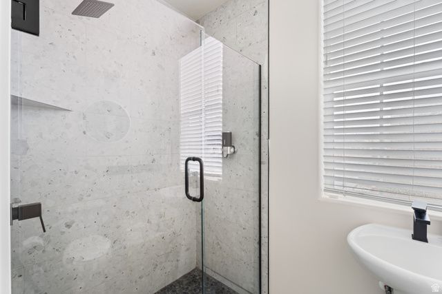 4336 W CANTERBURY RD, Hurricane, UT 84737