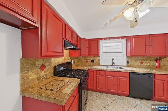 78 Beverly Street, Newark, NJ 07108