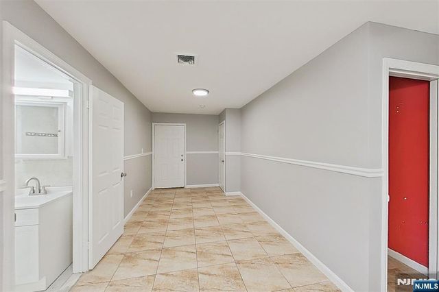 78 Beverly Street, Newark, NJ 07108