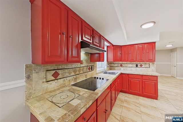 78 Beverly Street, Newark, NJ 07108