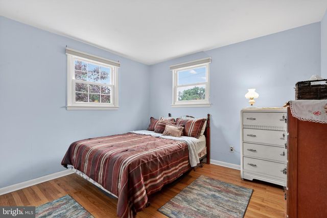 366 CLEVELAND AVE, West Berlin, NJ 08091