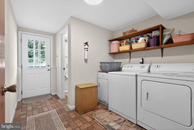 366 CLEVELAND AVE, West Berlin, NJ 08091