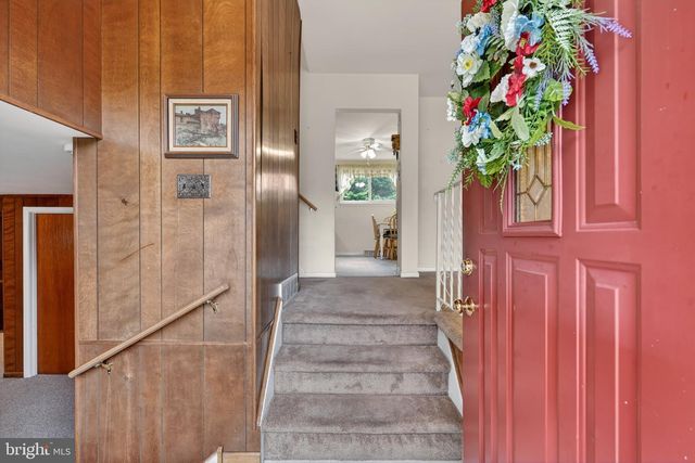 366 CLEVELAND AVE, West Berlin, NJ 08091
