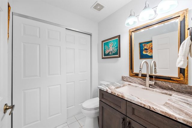 8795 W Orchid Island Circle 306, Vero Beach, FL 32963