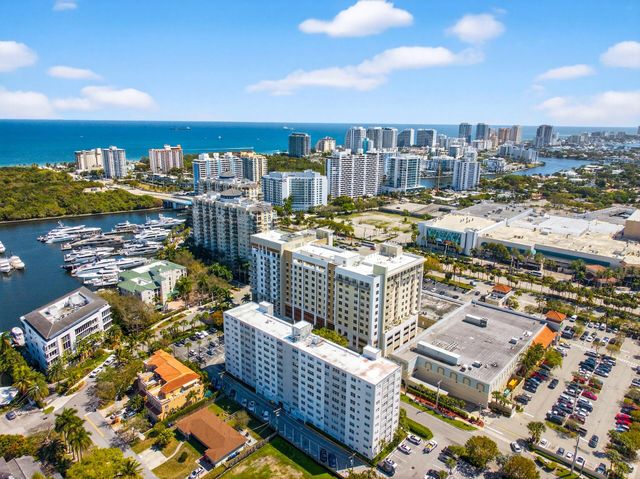 2555 NE 11th Street Street NE 202, Fort Lauderdale, FL 33304