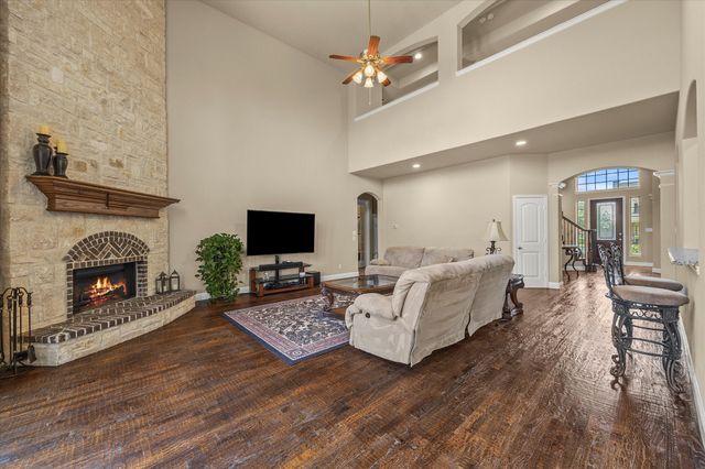 902 Alfred Drive, Wylie, TX 75098