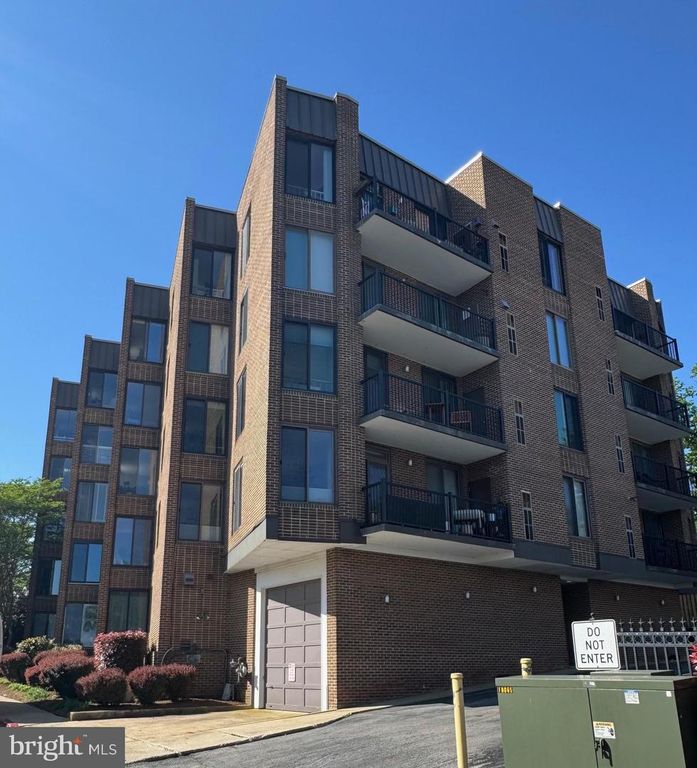 316 BURNSIDE ST #304, Annapolis, MD 21403
