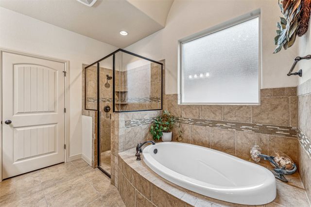 311 Paddle Boat Drive, Granbury, TX 76049