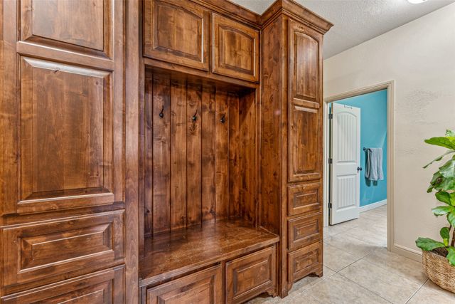 311 Paddle Boat Drive, Granbury, TX 76049