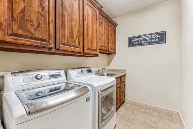 311 Paddle Boat Drive, Granbury, TX 76049