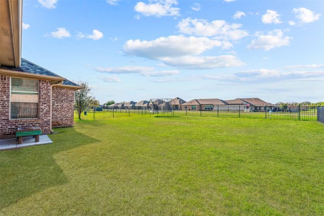 311 Paddle Boat Drive, Granbury, TX 76049