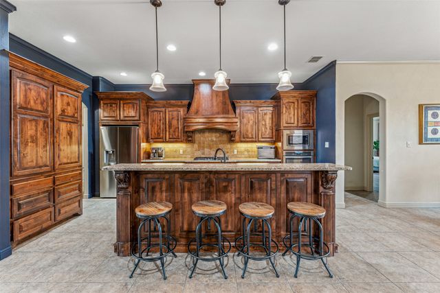 311 Paddle Boat Drive, Granbury, TX 76049