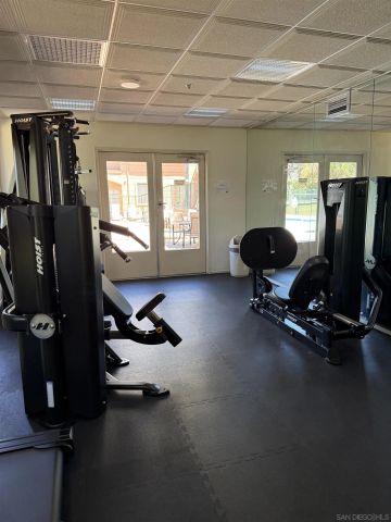 680 Camino De La Reina 2201, San Diego, CA 92108