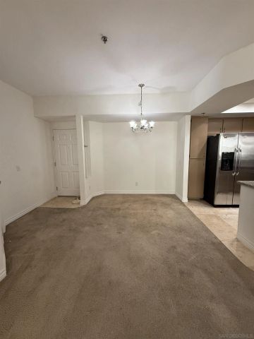 680 Camino De La Reina 2201, San Diego, CA 92108