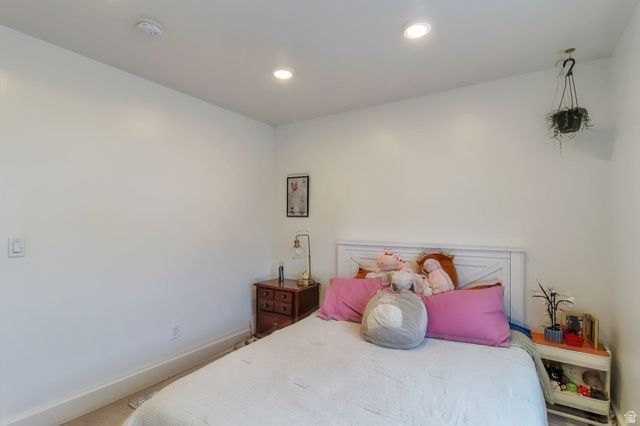 5417 W 3850 S, Hooper, UT 84315