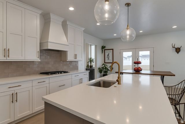 5417 W 3850 S, Hooper, UT 84315