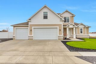 5417 W 3850 S, Hooper, UT 84315