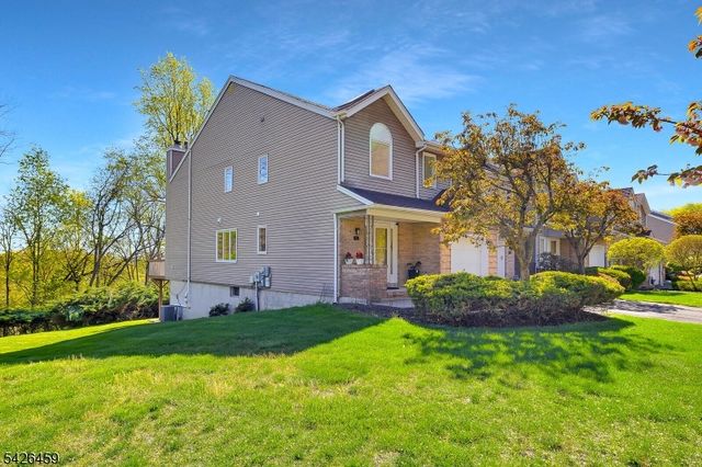 11 Edgefield Dr, Parsippany-troy Hills Twp., NJ 07950