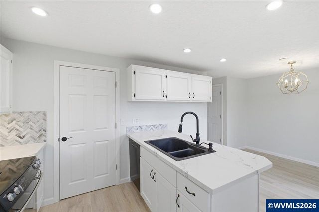6269 Fairway Av SE, Salem, OR 97306