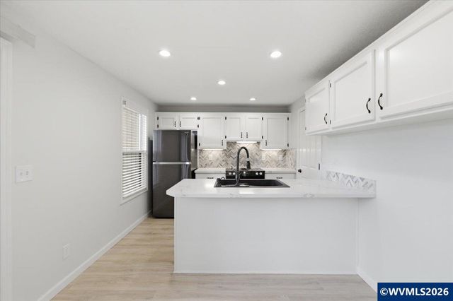 6269 Fairway Av SE, Salem, OR 97306
