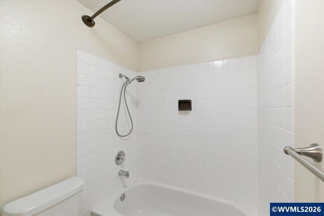 6269 Fairway Av SE, Salem, OR 97306