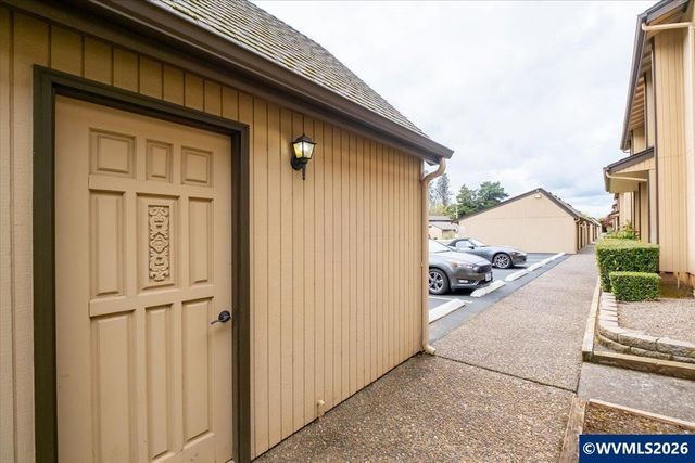 6269 Fairway Av SE, Salem, OR 97306