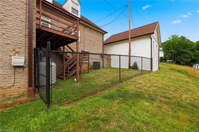 913 I Street, North Wilkesboro, NC 28659