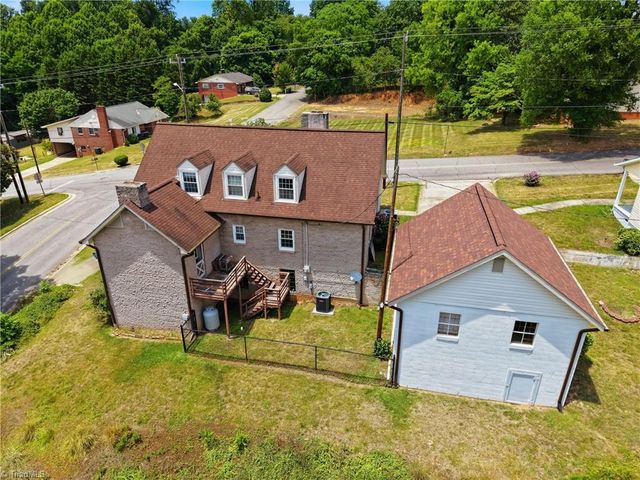913 I Street, North Wilkesboro, NC 28659