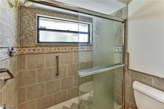 905 SW 52nd ST, Cape Coral, FL 33914