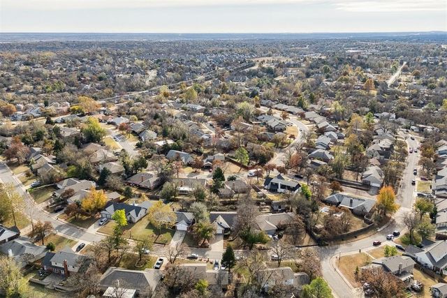 1208 Cedar Ridge Road, Edmond, OK 73013