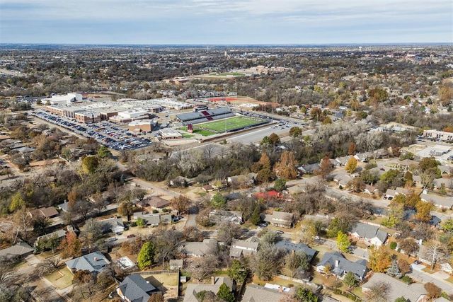 1208 Cedar Ridge Road, Edmond, OK 73013