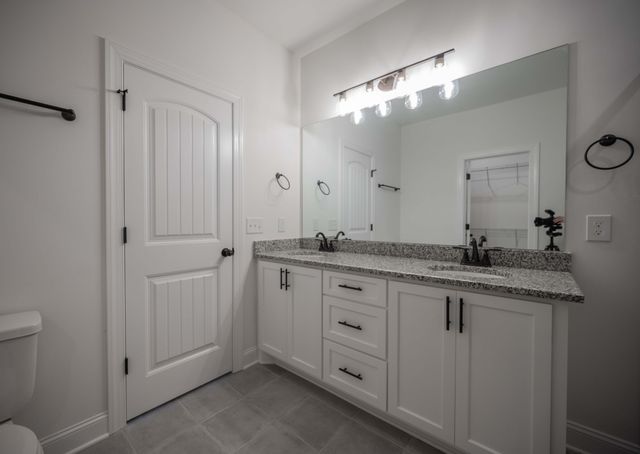 5401 Vermillion Ct, Christiana, TN 37037