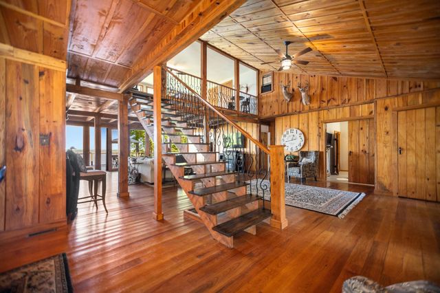 169 Cheyenne, Zavalla, TX 75980