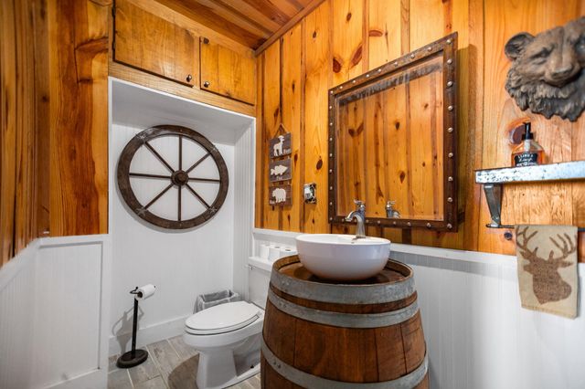 169 Cheyenne, Zavalla, TX 75980